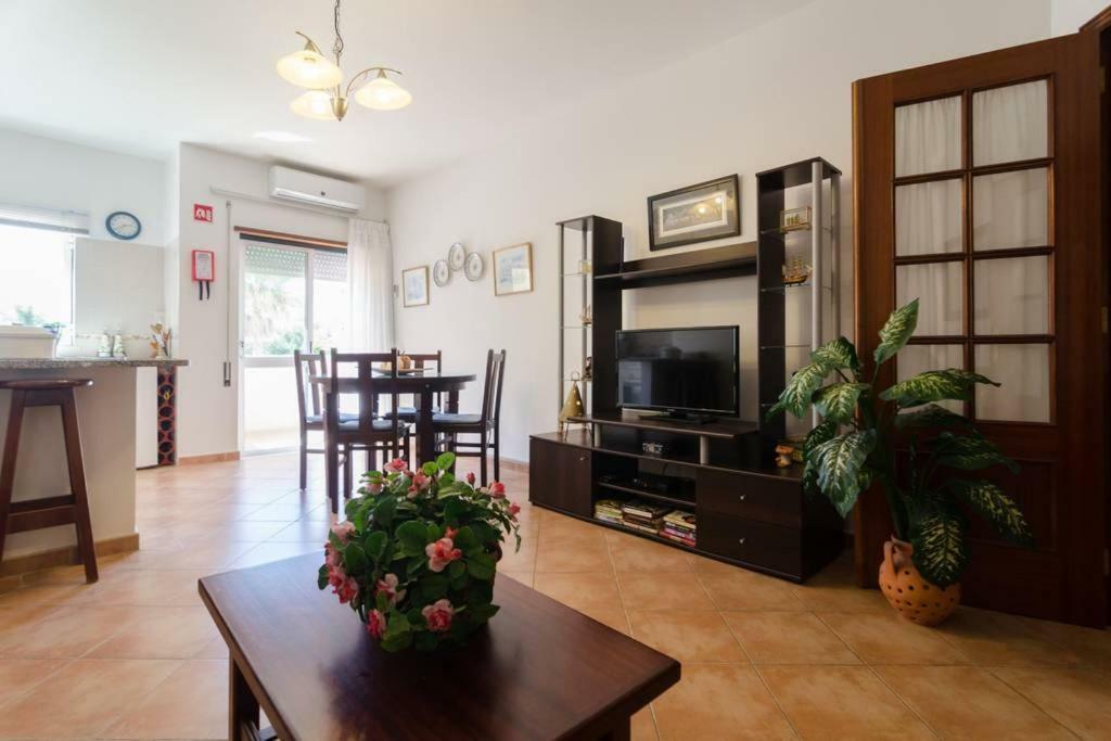 Praia Da Rocha, Algarve Sunny Apartment Portimao Exterior photo